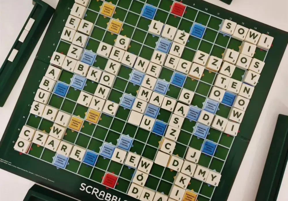 Słownik polskiego scrabblisty: Jak poprawić swoją grę w Scrabble