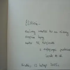 Jak się pisze ode mnie - zasady pisowni w dedykacjach i podpisach